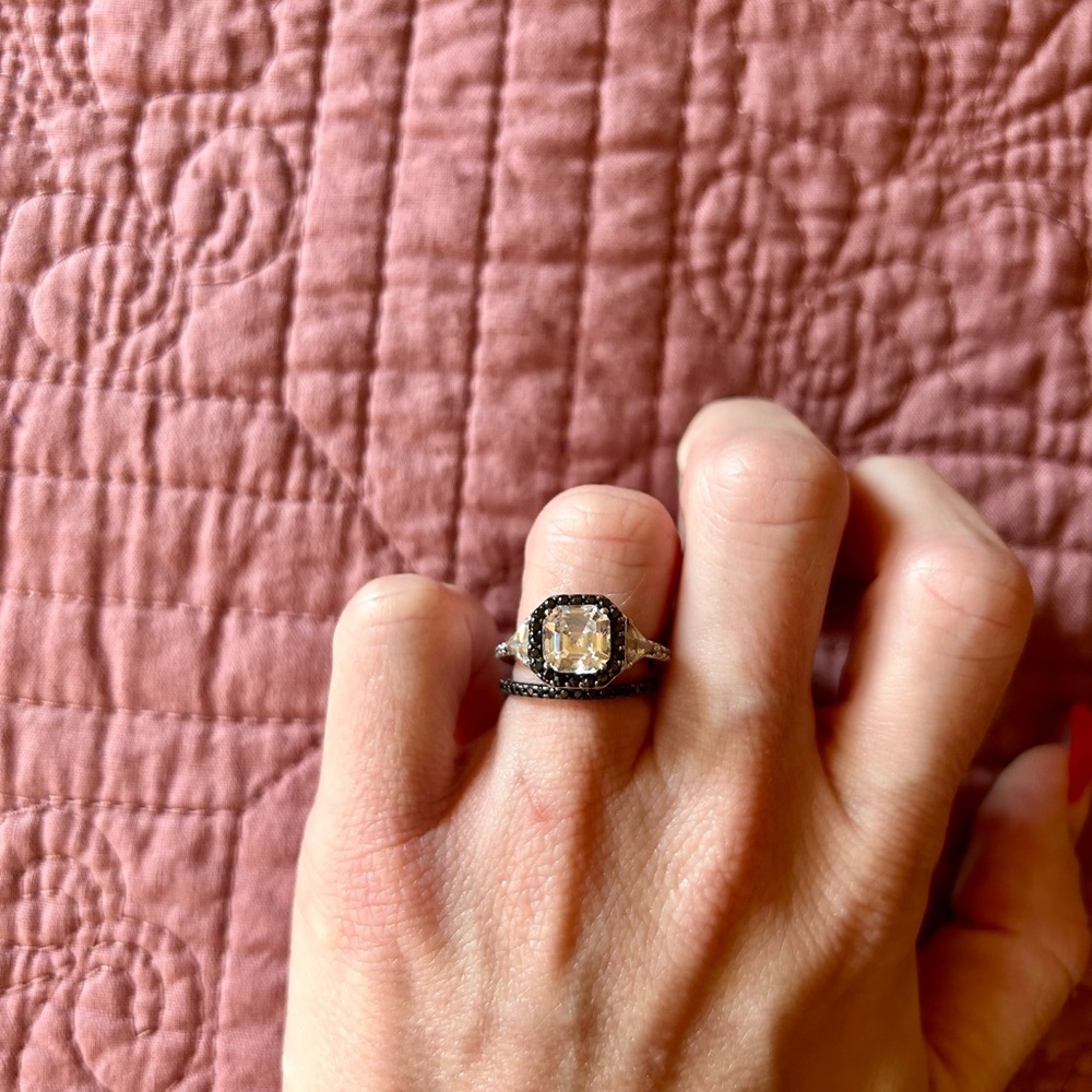Black Stacked Beaded Women's Ring - Picture 8 of 12